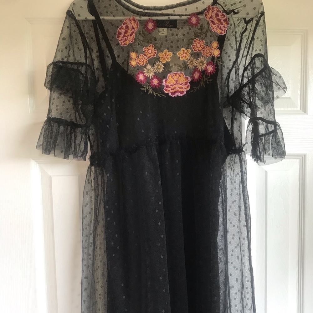 Francesca’s Boutique black dress